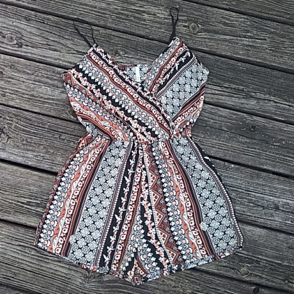 Sage Other - Sage floral shorts romper
